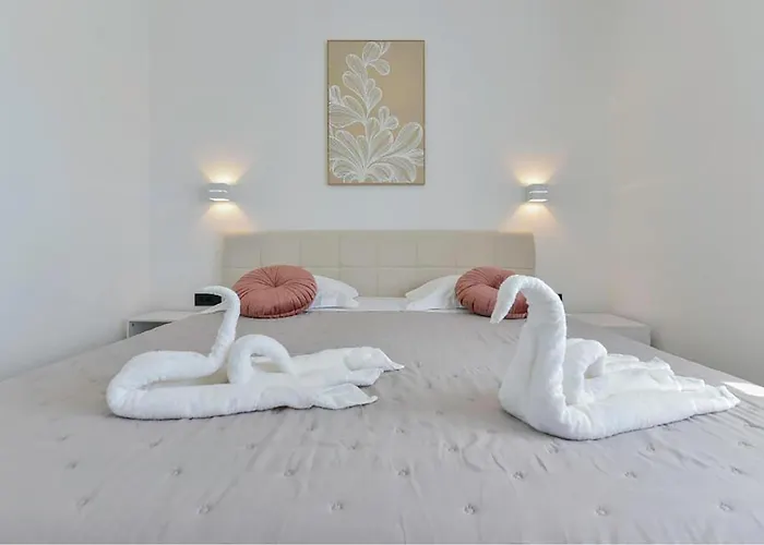 Luxurious In