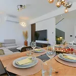 Luxurious In Сasa de vacaciones Sukošan