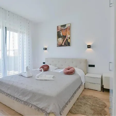 Lovely In Ferienhaus